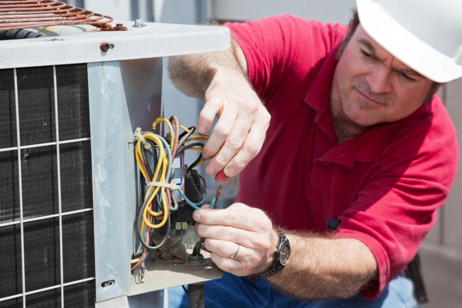 Signs Your Hvac System Needs Immediate Attention in Hinesville, GA